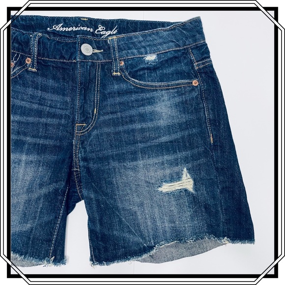 American Eagle Distressed Denim Shorts Size 2 - Picture 2 of 8